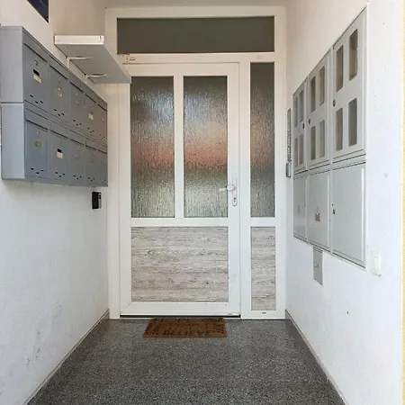 Apartment Luka Pula Exterior photo